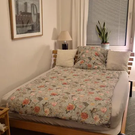 Schoenes Helles Mit Bad, Naehe Bilk, Naehe Uni Homestay szállás