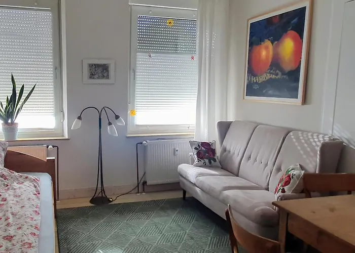 Schoenes Helles Mit Bad, Naehe Bilk, Naehe Uni Accommodatie bij particulieren Düsseldorf